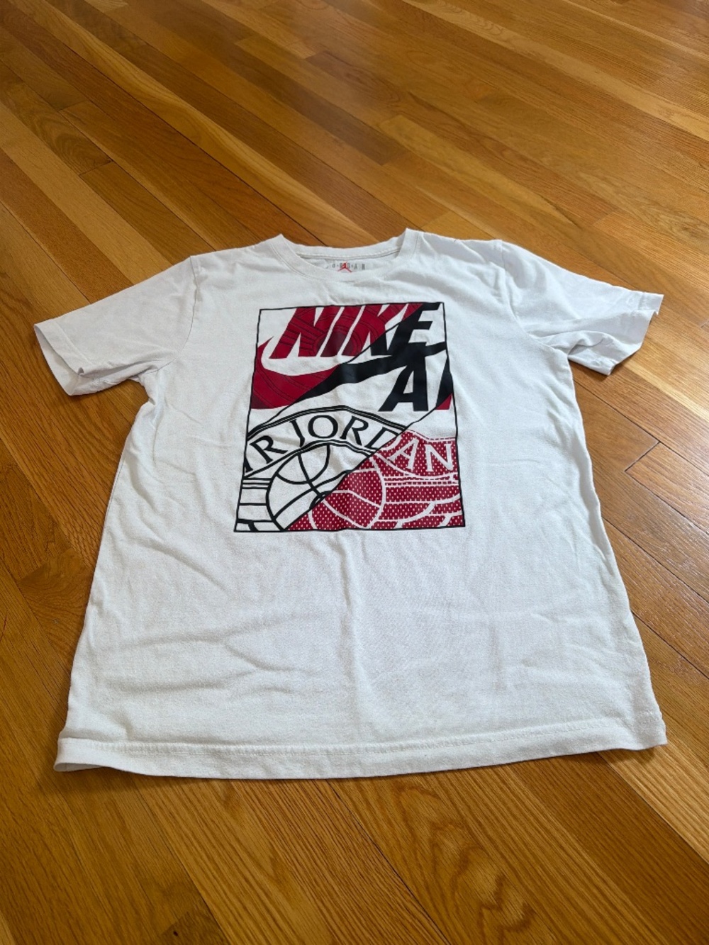 Nike air Jordan boys t shirt